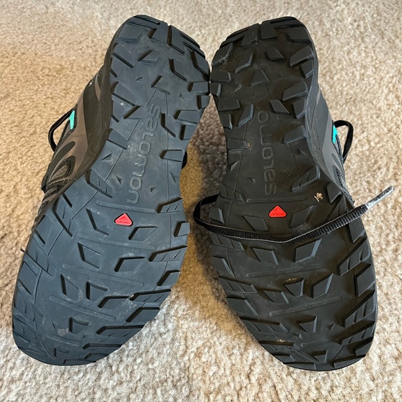 Women’s hiking shoes - Picture 2 of 2